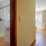 2bdr Duplex W Ac & Pool In By Lovelystay ポルティマン