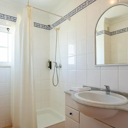 2bdr Duplex W Ac & Pool In By Lovelystay Portimao