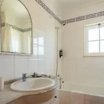 2bdr Duplex W Ac & Pool In By Lovelystay Appartement