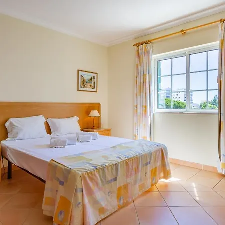 דירה 2bdr Duplex W Ac & Pool In By Lovelystay פורטימאו